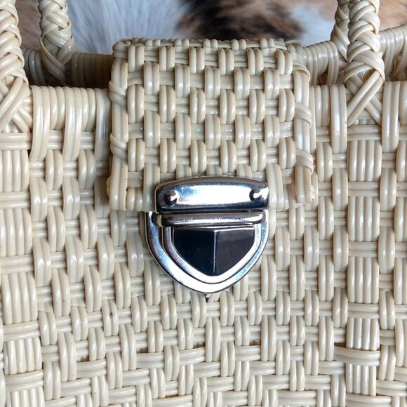 Artisan Crafted  Mexican Woven Recycle Plastic XL Tote - Picture 10 of 16